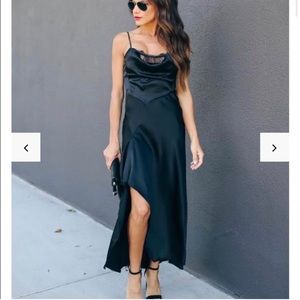 NEW VICI ALISTAIR SATIN LACE BLACK DRESS, S